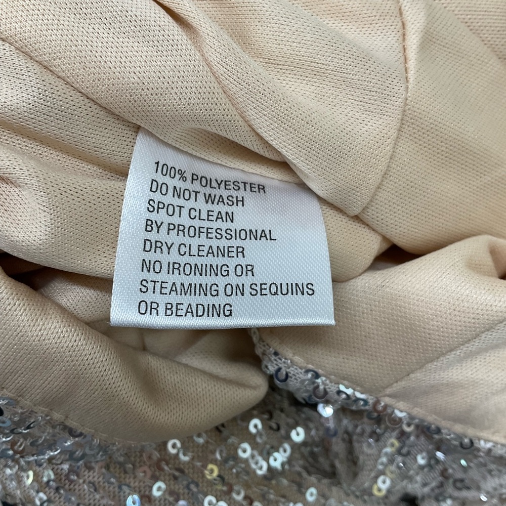 NEW Mac Duggal Ieena Silver Sequined One Shoulder Cut Out Gown Dress Size 2 - Picture 12 of 12